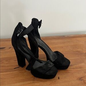 Seude chunky heels with silver ankle buckle